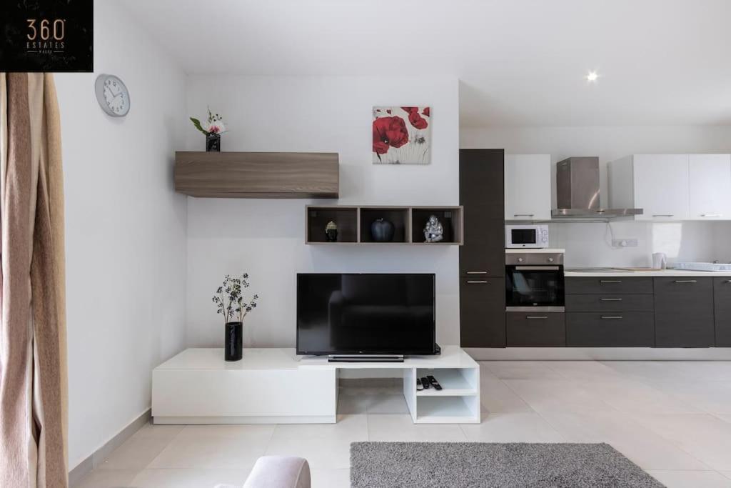 Spacious, Beautiful Central Penthouse With Bbq By 360 Estates Tal-Pietà Exterior foto