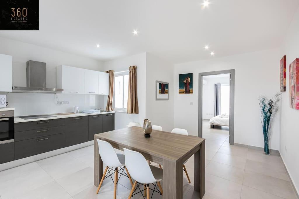 Spacious, Beautiful Central Penthouse With Bbq By 360 Estates Tal-Pietà Exterior foto